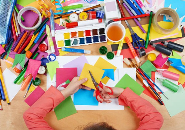 Art & Craft Station